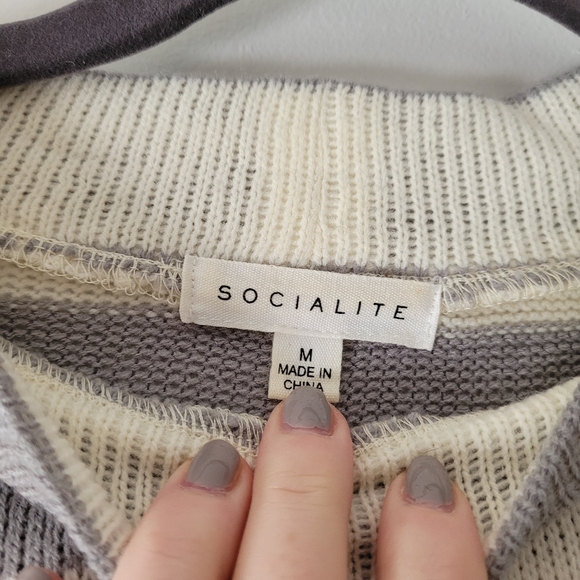 Striped sweater - Picture 2 of 4